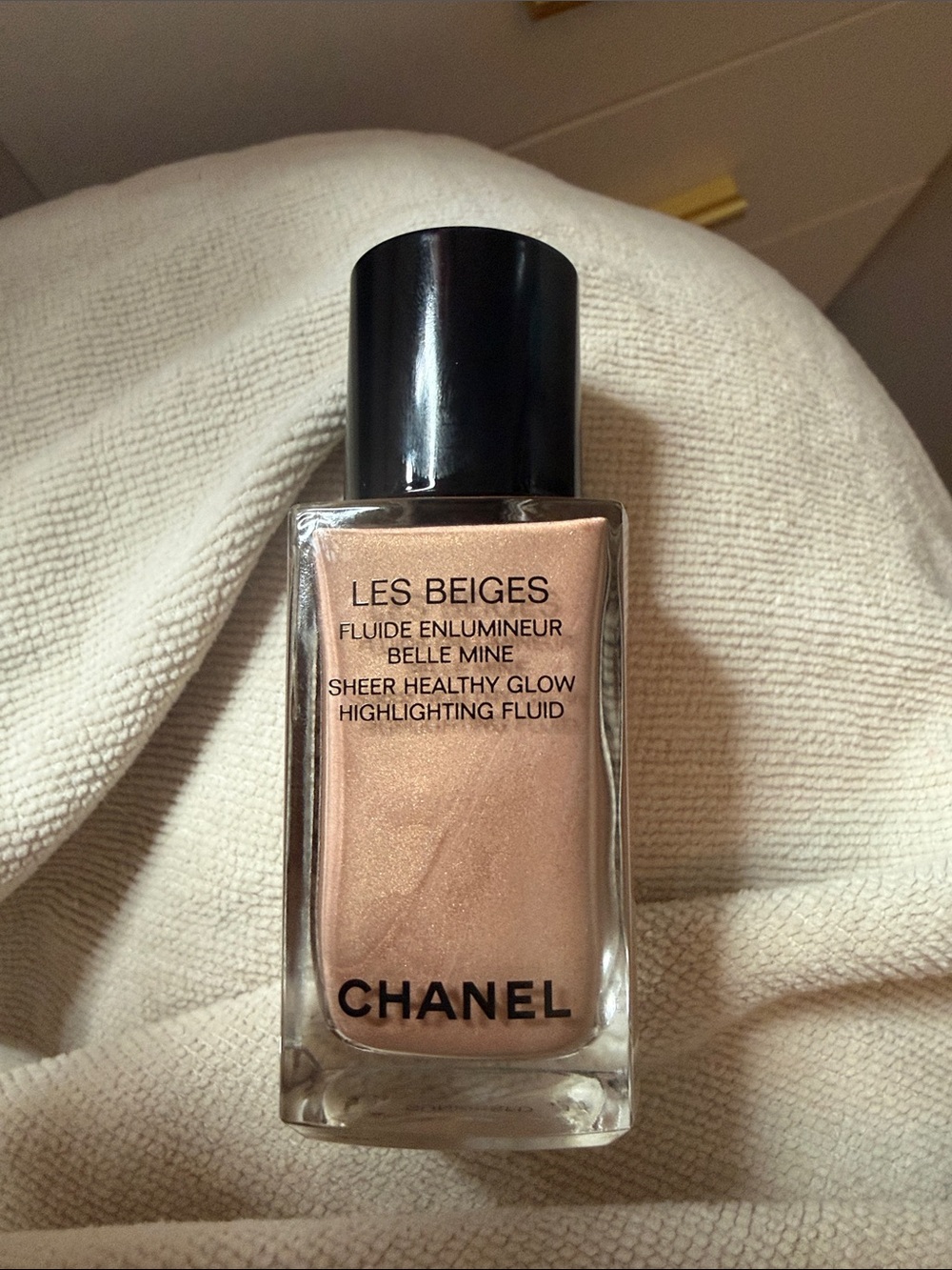 CHANEL Les Beiges Sheer Highlighting Fluid - Sun-kissed barely used